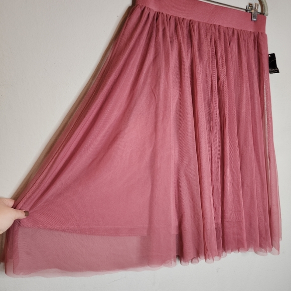 NWT Torrid Mauve Pink Pleated Mesh Midi Skirt Pull On Stretch Size Large XL (0) - Picture 10 of 14